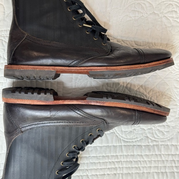 Timberland Black Leather Boots - Picture 6 of 9